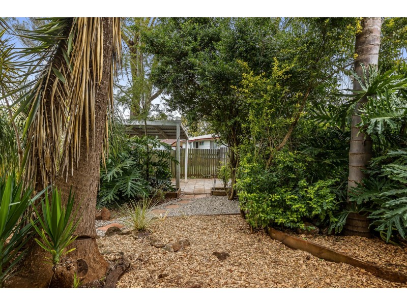 6 Dignan Street, Harristown QLD 4350