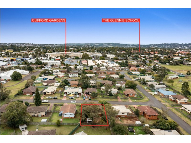 6 Dignan Street, Harristown QLD 4350