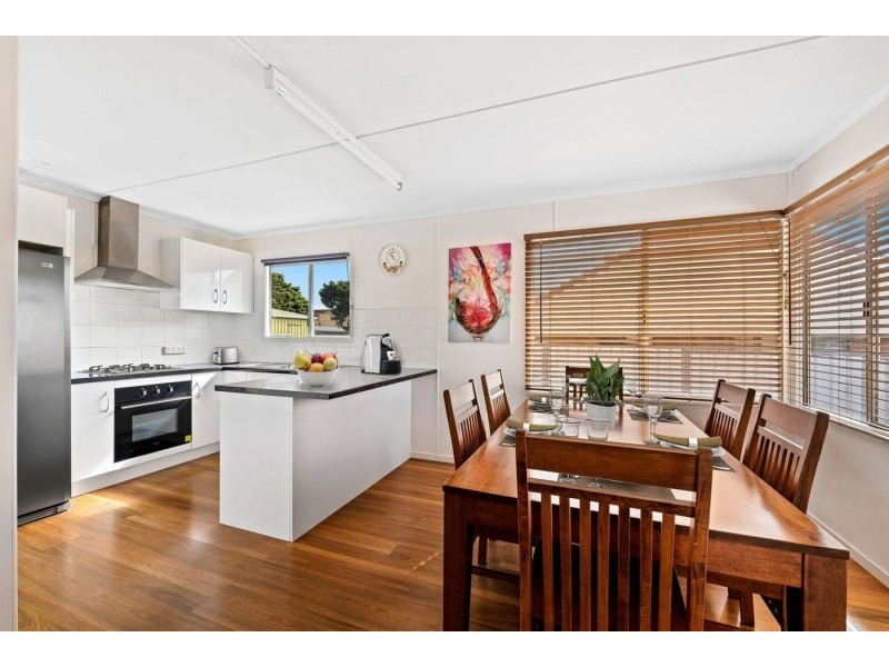 39 Catto Street, Centenary Heights QLD 4350