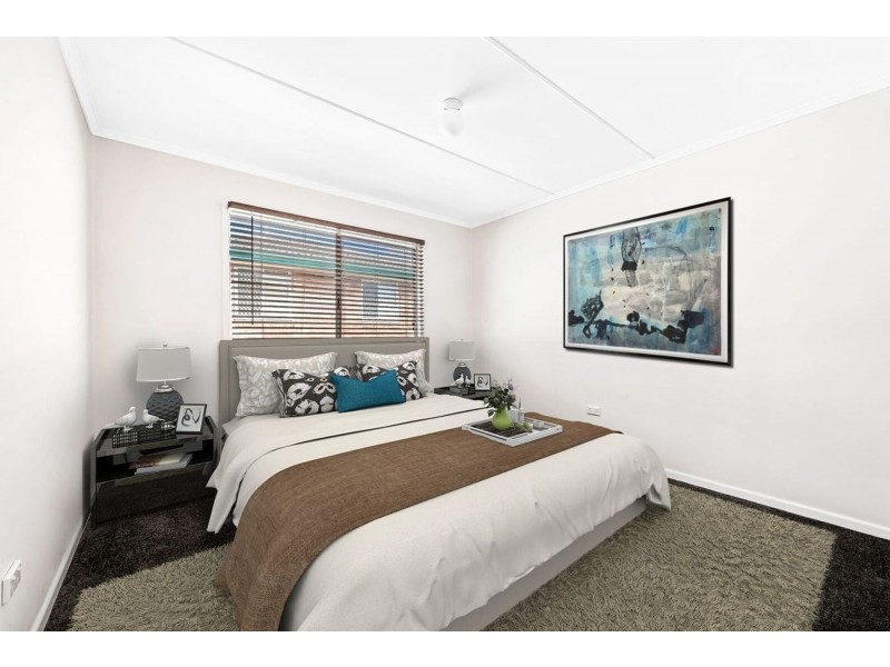 39 Catto Street, Centenary Heights QLD 4350