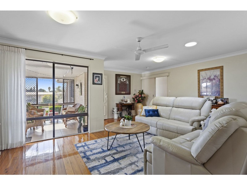 22 Shennan Street, Harristown QLD 4350