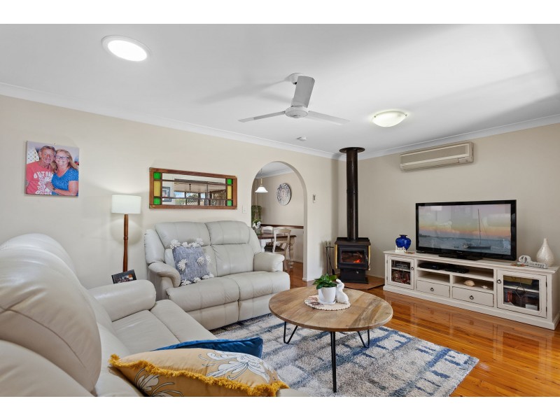 22 Shennan Street, Harristown QLD 4350