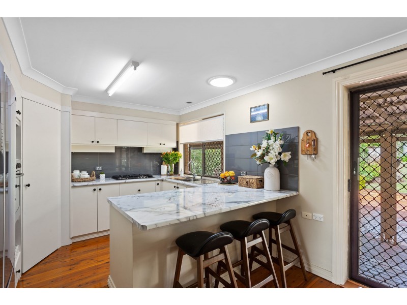 22 Shennan Street, Harristown QLD 4350