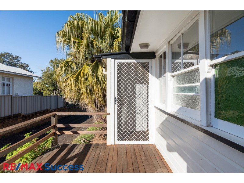 3/111 Bridge Street, Mount Lofty QLD 4350