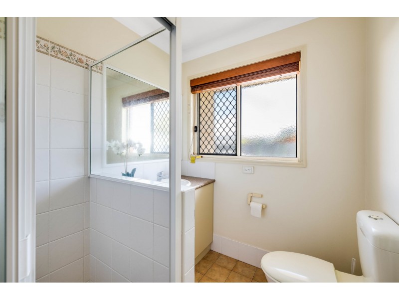 2/10 Roberts Street, South Toowoomba QLD 4350