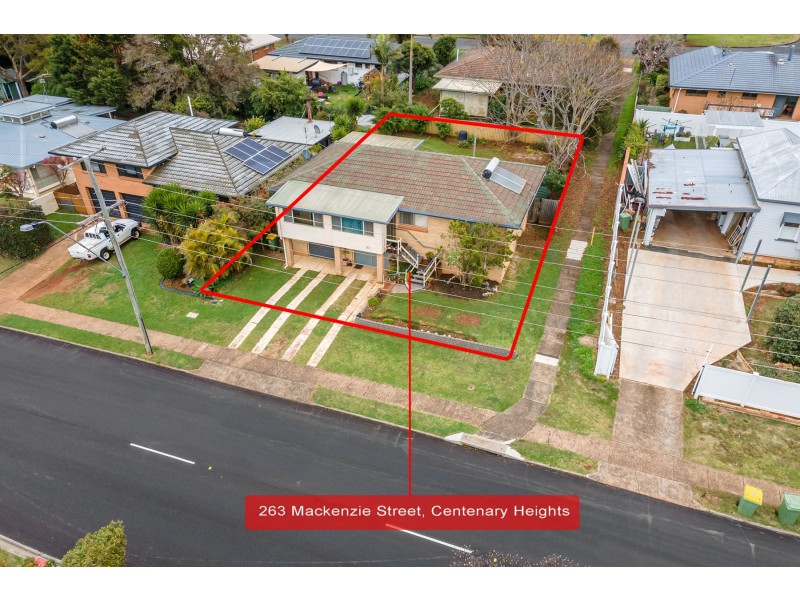 263 Mackenzie Street, Centenary Heights QLD 4350