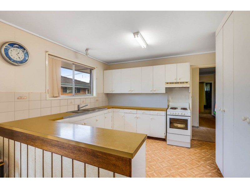 20 Wessex Street, Harristown QLD 4350