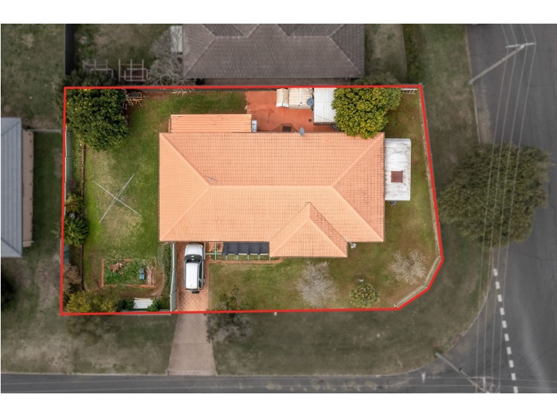 20 Wessex Street, Harristown QLD 4350