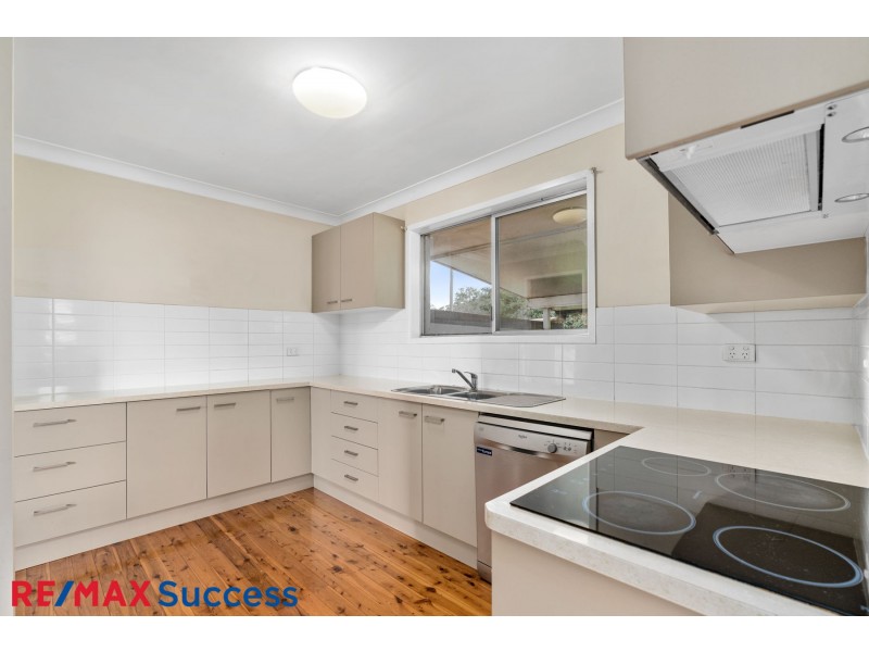 17 Martini Street, Mount Lofty QLD 4350