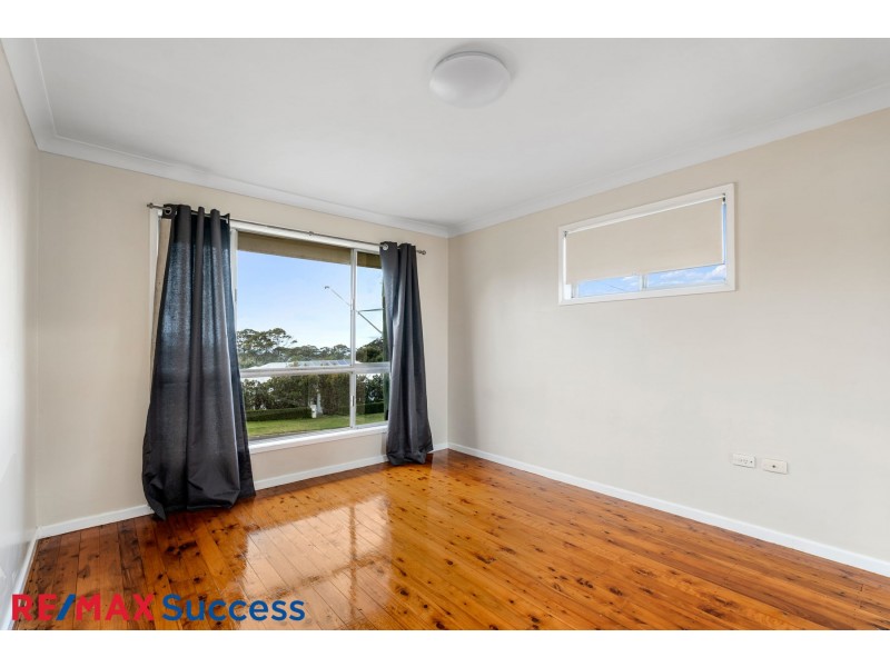 17 Martini Street, Mount Lofty QLD 4350