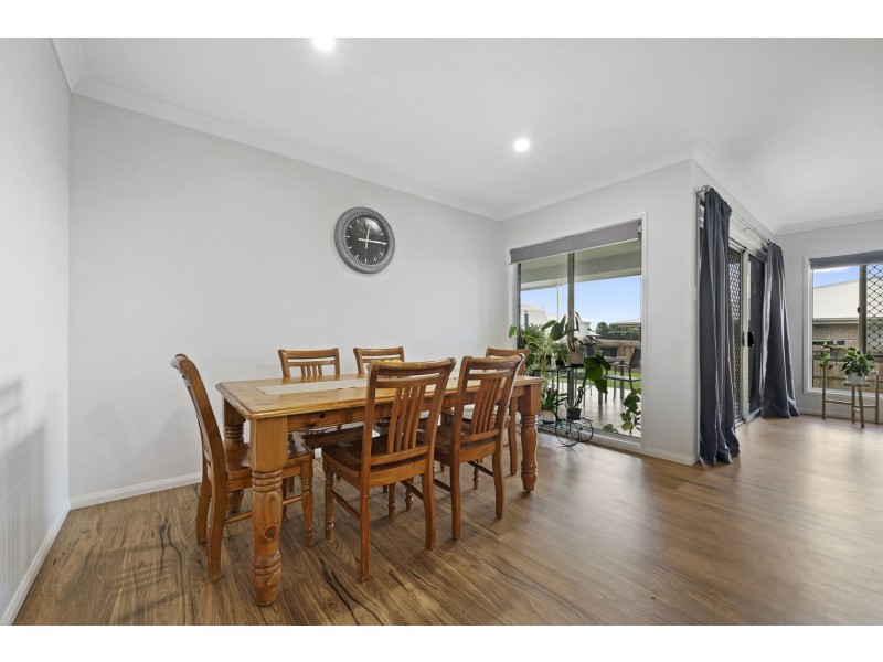 6 Trevatt Street, Westbrook QLD 4350