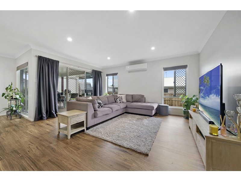 6 Trevatt Street, Westbrook QLD 4350