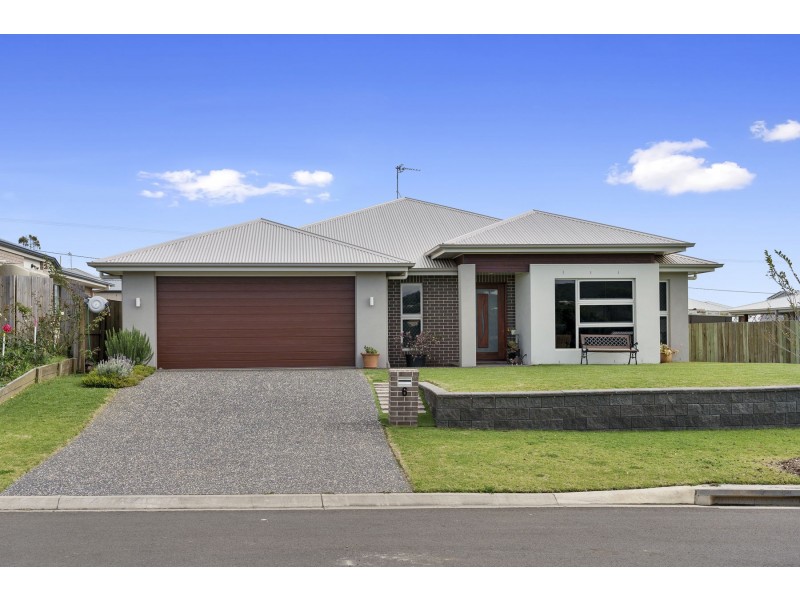 6 Trevatt Street, Westbrook QLD 4350