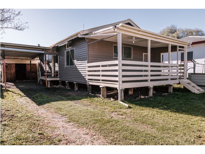 38 High Street, Jandowae QLD 4410