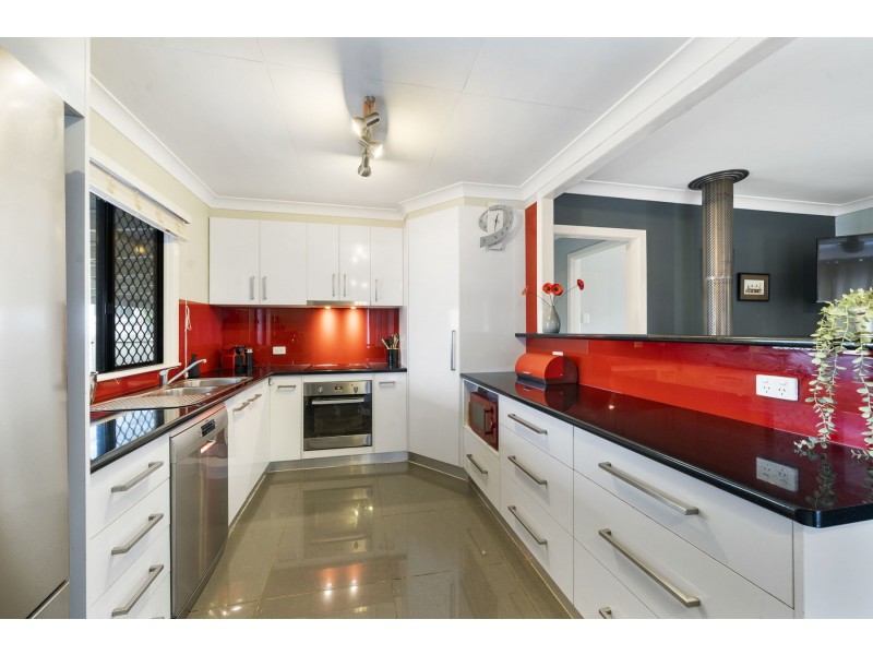 22 South Street, Rangeville QLD 4350