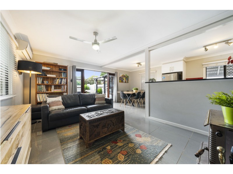 22 South Street, Rangeville QLD 4350