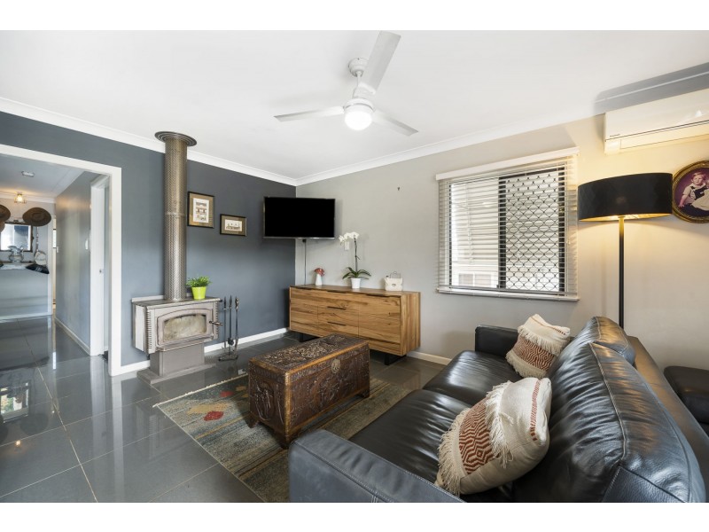 22 South Street, Rangeville QLD 4350