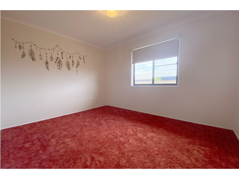 12 Thomas Street, Cambooya QLD 4358