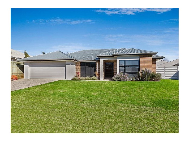 39 Pugh Street, Middle Ridge QLD 4350