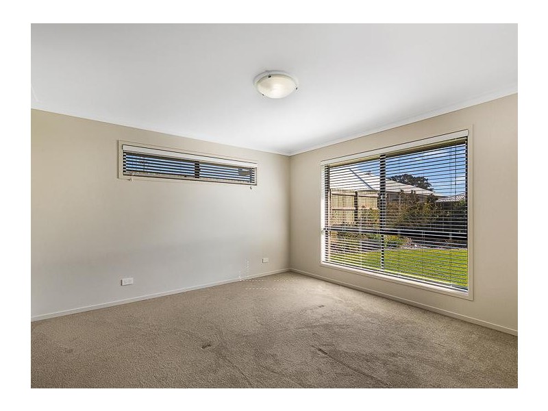 39 Pugh Street, Middle Ridge QLD 4350