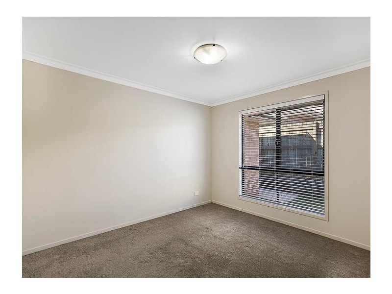 39 Pugh Street, Middle Ridge QLD 4350