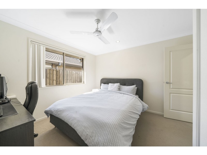 2/750 Boundary Street, Glenvale QLD 4350