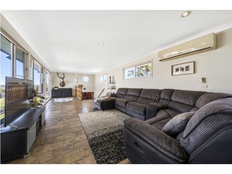 26 Leahy Street, Kingsthorpe QLD 4400