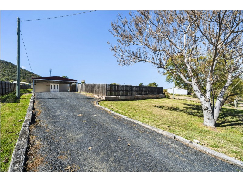 26 Leahy Street, Kingsthorpe QLD 4400