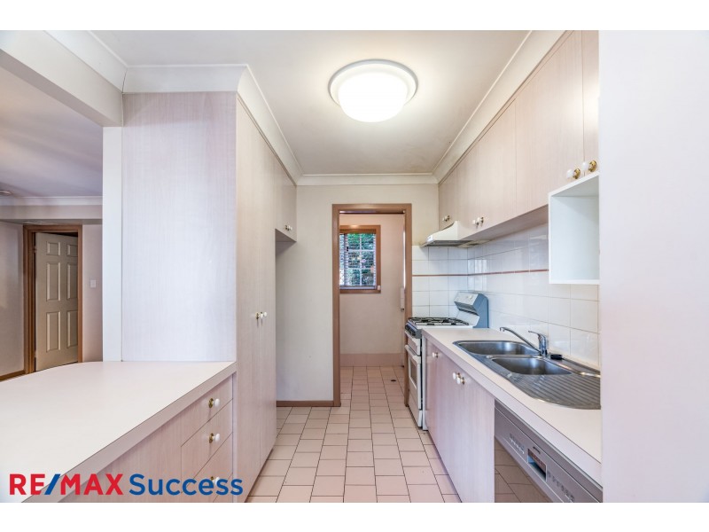 5/9 Danica Court, Kearneys Spring QLD 4350