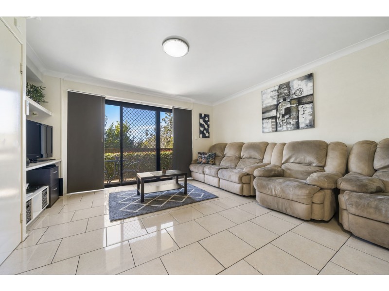 14/1-3 Uniplaza Court, Kearneys Spring QLD 4350
