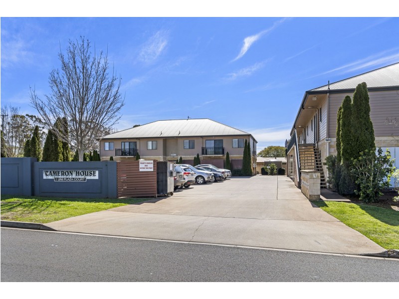 14/1-3 Uniplaza Court, Kearneys Spring QLD 4350