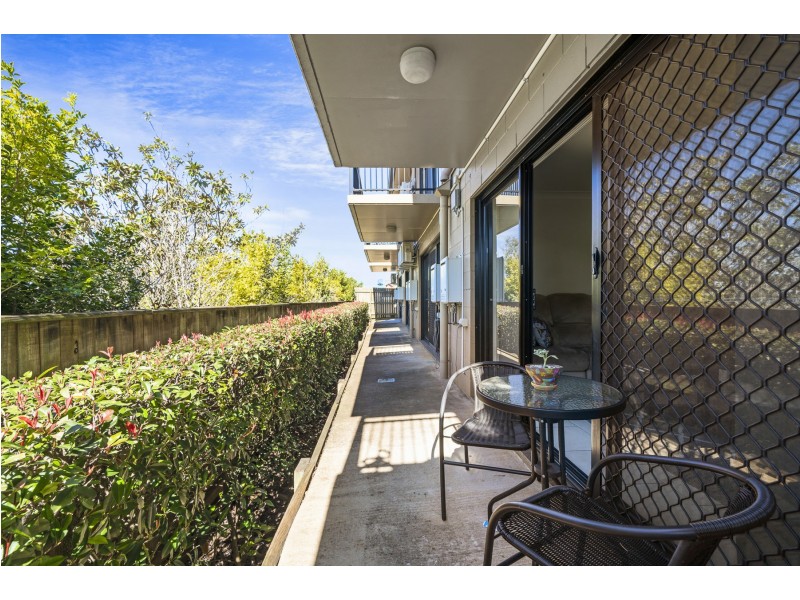 14/1-3 Uniplaza Court, Kearneys Spring QLD 4350