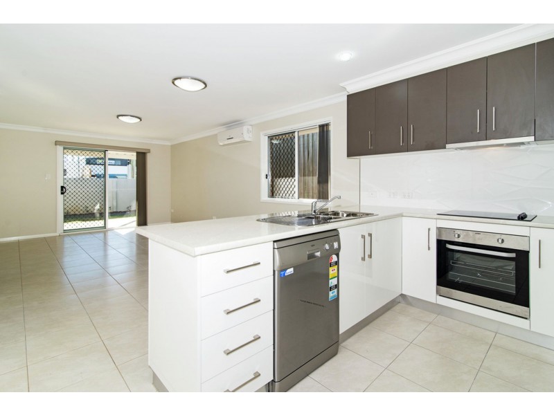 1/3 Whitley Court, Glenvale QLD 4350