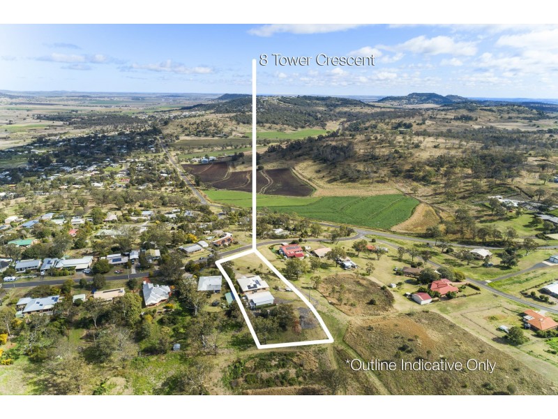8 Tower Crescent, Gowrie Junction QLD 4352