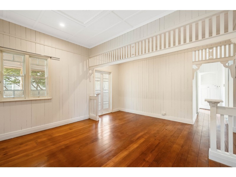 167 West Street, Newtown QLD 4350