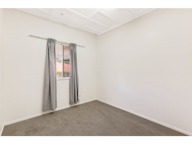 167 West Street, Newtown QLD 4350