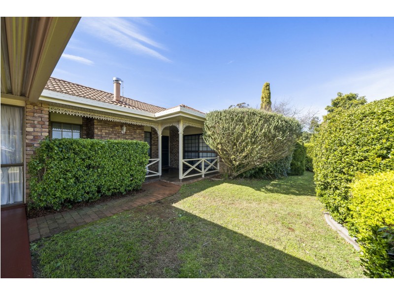 23 Bamboo Court, Darling Heights QLD 4350