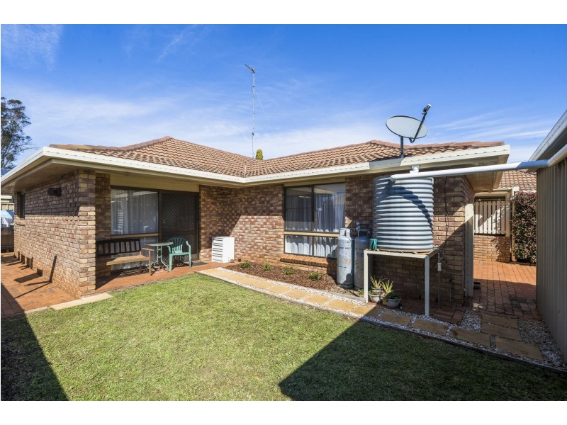 23 Bamboo Court, Darling Heights QLD 4350