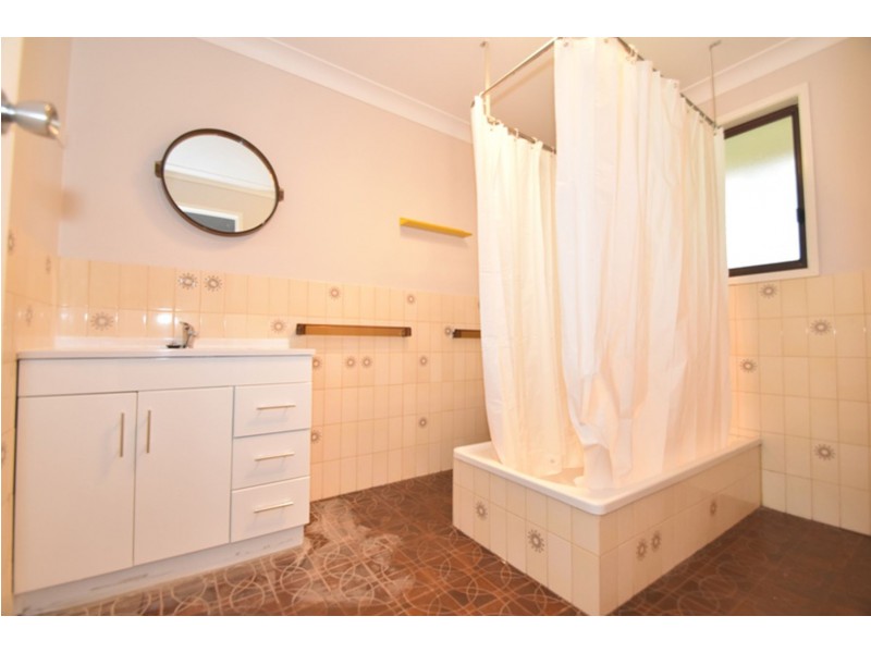 4 Fleet Street, Darling Heights QLD 4350