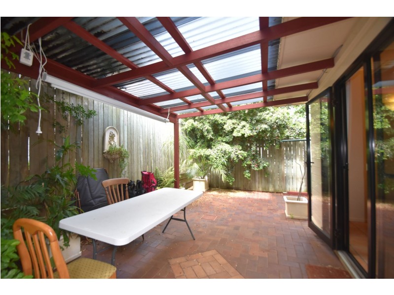 43 Lydwin Crescent, East Toowoomba QLD 4350