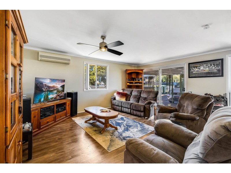 299 Taylor Street, Wilsonton QLD 4350