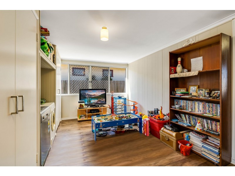 299 Taylor Street, Wilsonton QLD 4350