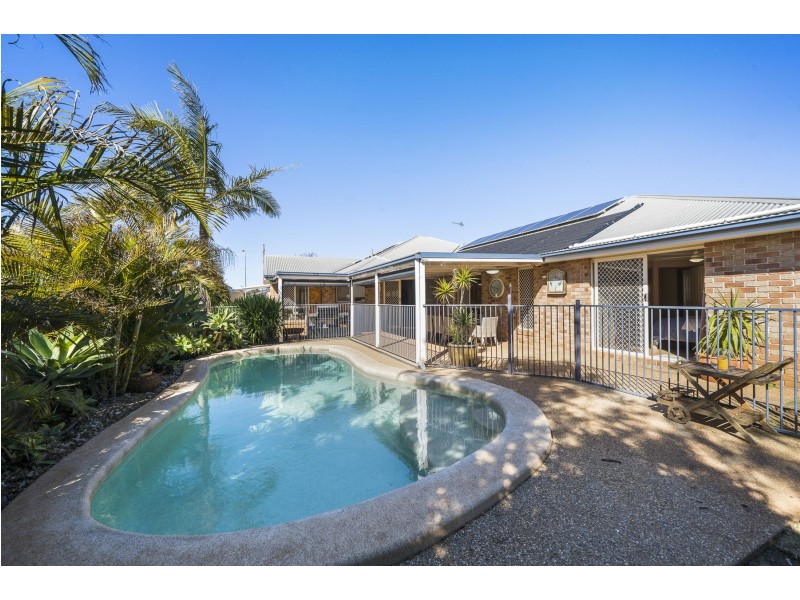 21 Scullin Street, Middle Ridge QLD 4350