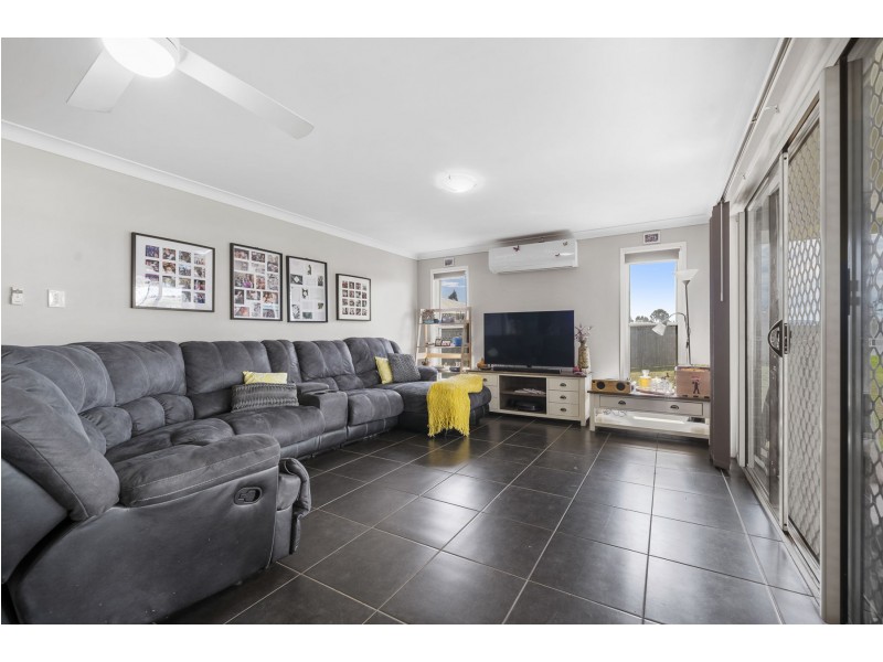 24 Weebah Place, Cambooya QLD 4358