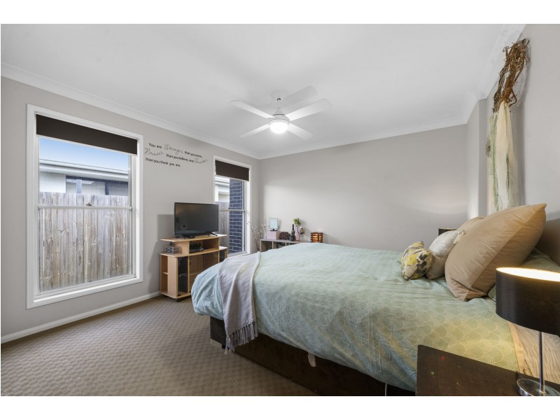 24 Weebah Place, Cambooya QLD 4358