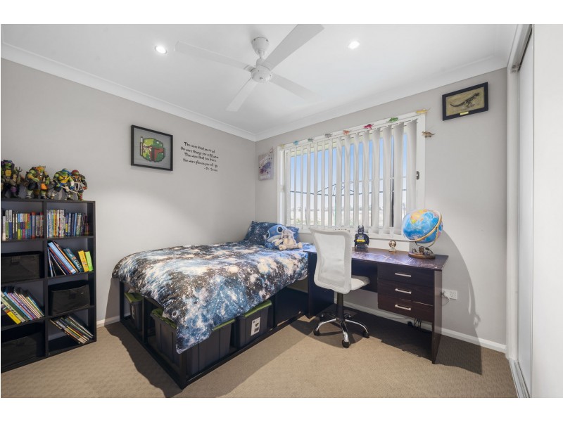 24 Weebah Place, Cambooya QLD 4358