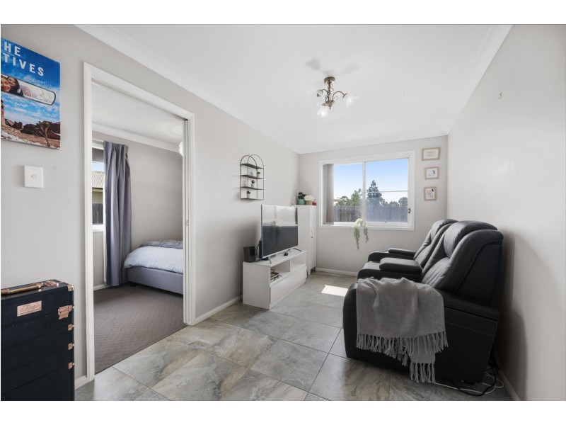 24 Weebah Place, Cambooya QLD 4358