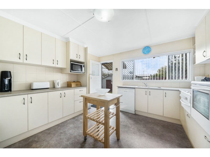 21 Charlotte Street, Newtown QLD 4350