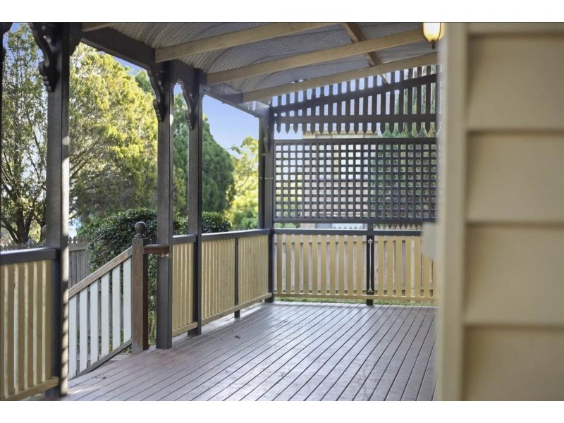 19 Herries Street, East Toowoomba QLD 4350