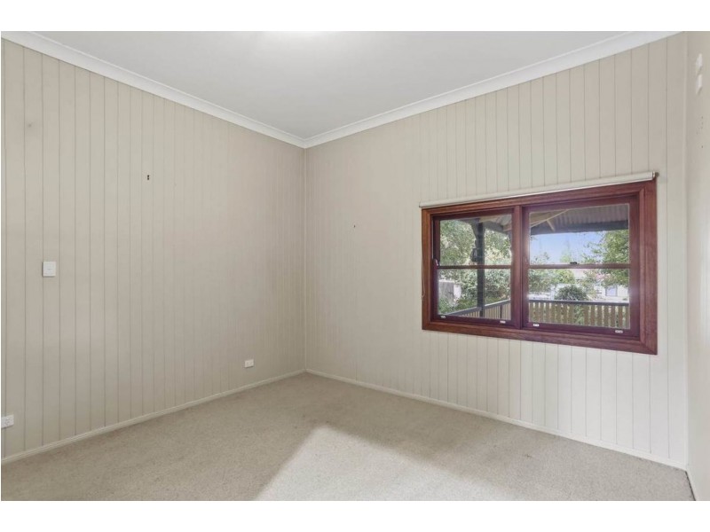 19 Herries Street, East Toowoomba QLD 4350